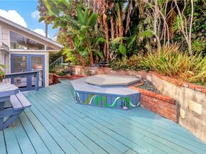 924 Park Avenue, Laguna Beach CA 92651