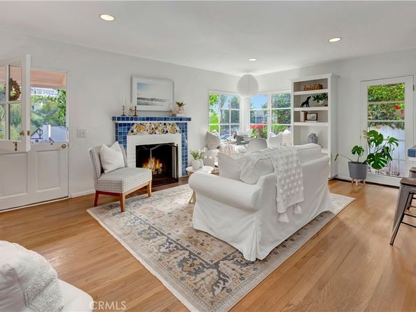 924 Park Avenue, Laguna Beach CA 92651
