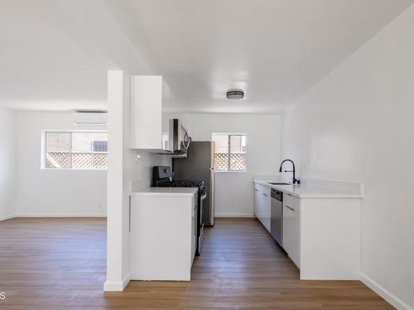 924 N Kingsley Drive, Los Angeles CA 90029