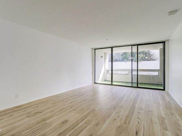 121 S Hope Street 321, Los Angeles CA 90012