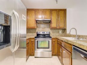 121 S Hope Street 321, Los Angeles CA 90012