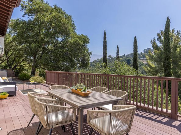 3643 Hampstead Road, Glendale CA 91206
