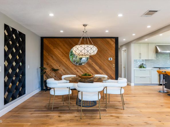 3643 Hampstead Road, Glendale CA 91206