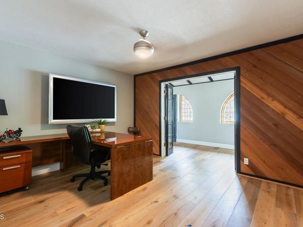 3643 Hampstead Road, Glendale CA 91206