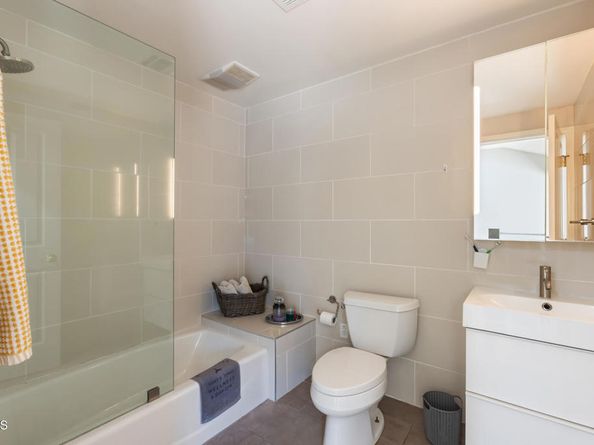 3643 Hampstead Road, Glendale CA 91206