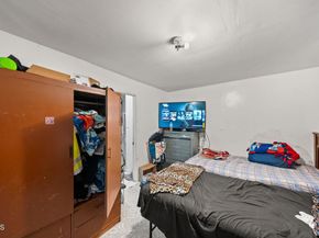 425 S Humphreys Avenue, Los Angeles CA 90022