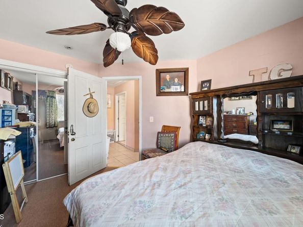 425 S Humphreys Avenue, Los Angeles CA 90022