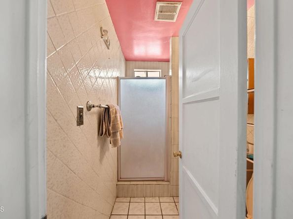 425 S Humphreys Avenue, Los Angeles CA 90022