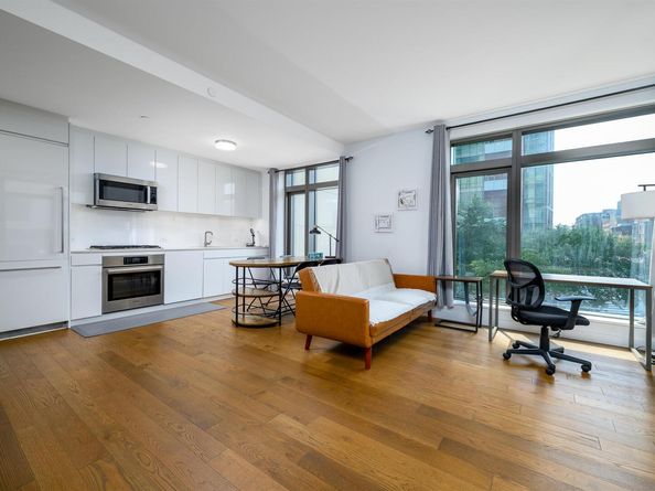 99 Hudson St 205, Jersey City NJ 07302