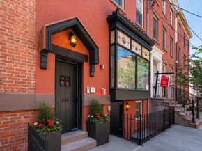 225 Montgomery St 2, Jersey City NJ 07302