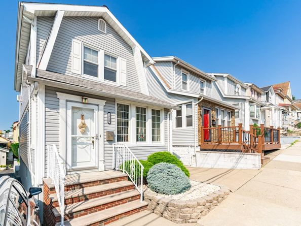 1512 80th St, North Bergen NJ 07047-4130