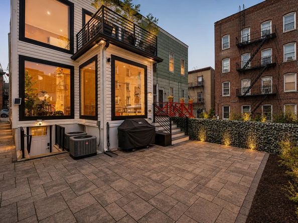 72 46th St 1, Weehawken NJ 07086