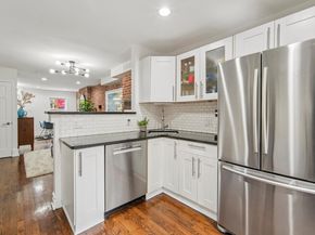 75 1/2 Erie St, Jersey City NJ 07302