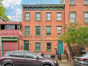 75 1/2 Erie St, Jersey City NJ 07302