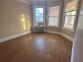 270 Woodlawn Ave, Jersey City NJ 07305