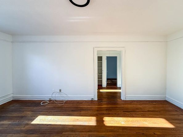 36 Duncan Ave, Jersey City NJ 07304