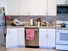 8915 Bergenwood Ave 4, North Bergen NJ 07047