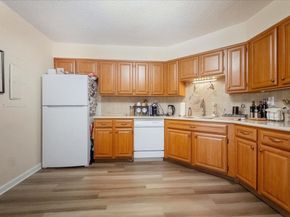 730 Harmon Cove Tower, Secaucus NJ 07094