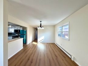 71 Linnet St, Bayonne NJ 07002