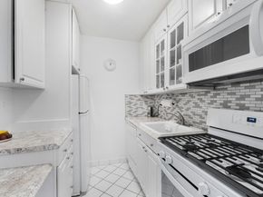 201 St Pauls Ave 7B, Jersey City NJ 07306