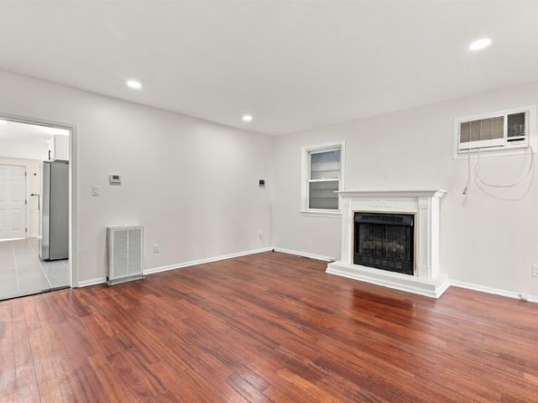 14 Obrien Ct, Bayonne NJ 07002