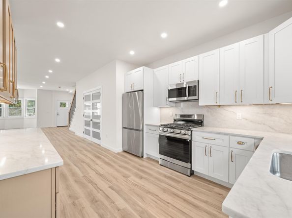 13 East 32nd St, Bayonne NJ 07002