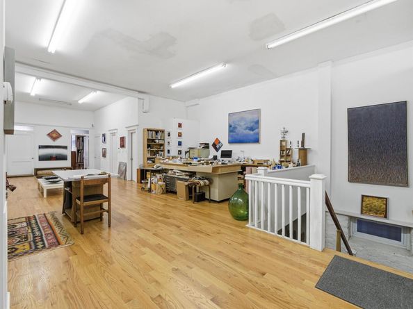 6020 Broadway, West New York NJ 07093