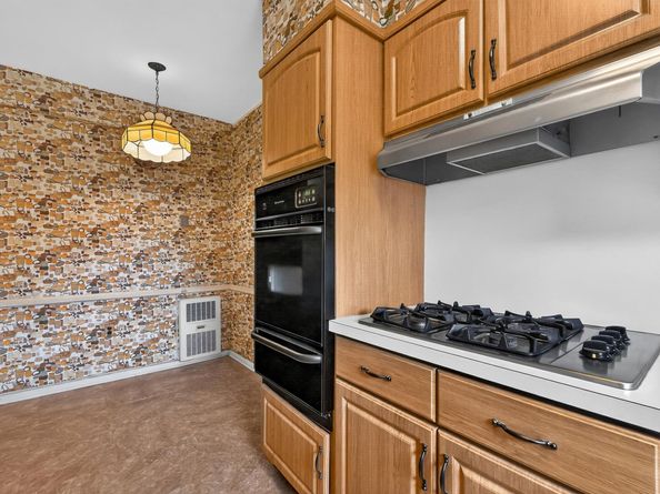 795 Avenue C 301, Bayonne NJ 07002