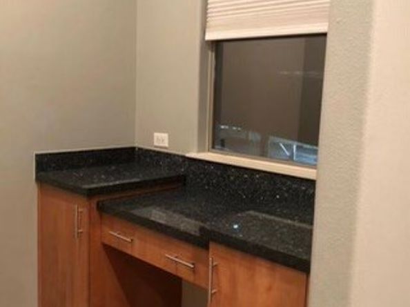 1727 Reinerman Street, Houston TX 77007