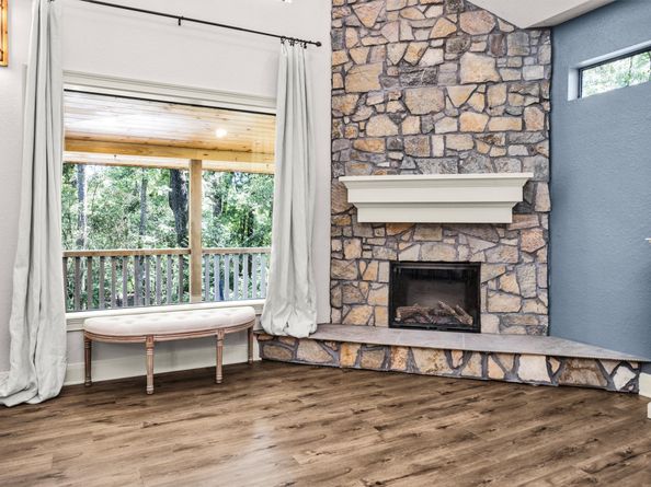 628 Catfish Lane, Conroe TX 77384