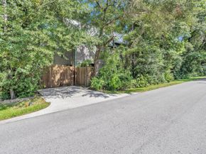 628 Catfish Lane, Conroe TX 77384