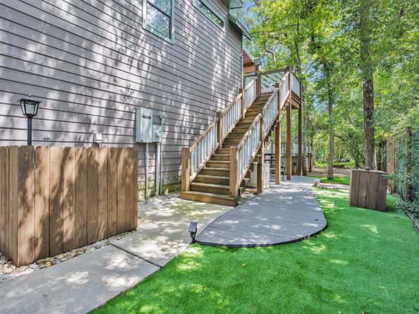 628 Catfish Lane, Conroe TX 77384