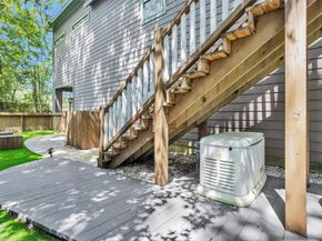 628 Catfish Lane, Conroe TX 77384
