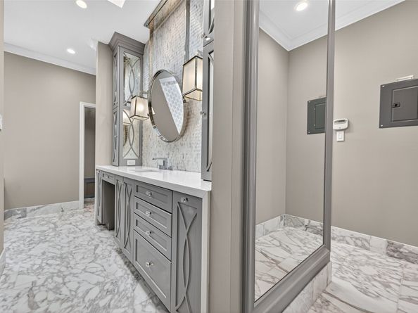 11603 Highgrove Drive, Houston TX 77077