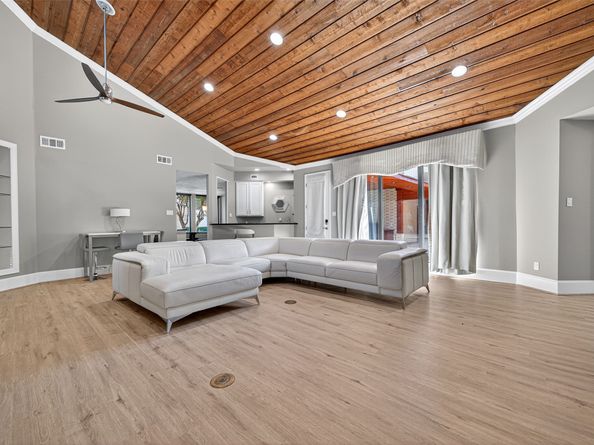 11603 Highgrove Drive, Houston TX 77077