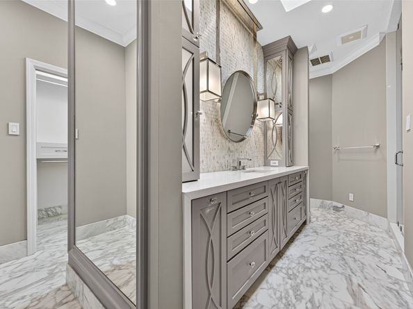 11603 Highgrove Drive, Houston TX 77077