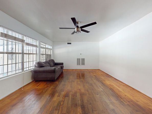 7004 Santa Maria Street, Houston TX 77023