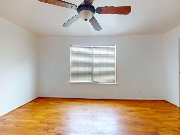 7004 Santa Maria Street, Houston TX 77023