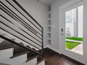 2105 Engelmohr Street G, Houston TX 77054
