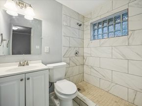 3271 Sul Ross Street 4, Houston TX 77098