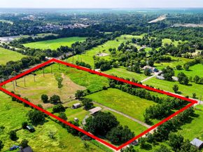 922 Agg Road, Tomball TX 77375