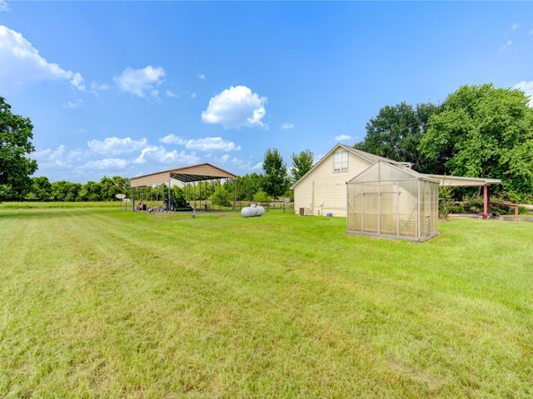 922 Agg Road, Tomball TX 77375