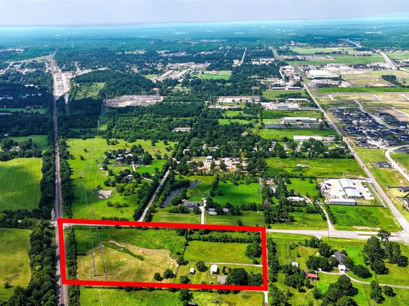 922 Agg Road, Tomball TX 77375