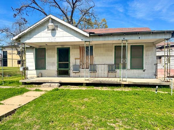 1317 Moody Street, Houston TX 77009