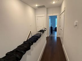 1262 N Post Oak Road B, Houston TX 77055