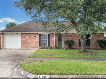 11907 Fairbury Drive