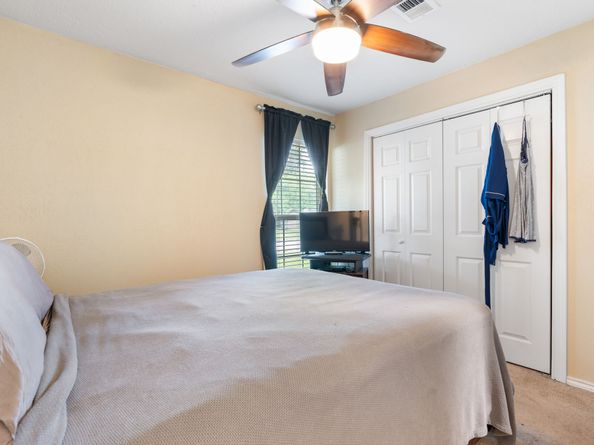 11907 Fairbury Drive, Houston TX 77089