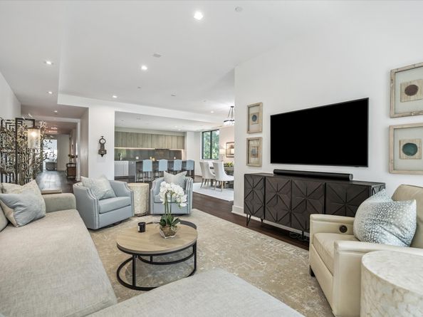 5104 Caroline Street 202, Houston TX 77004