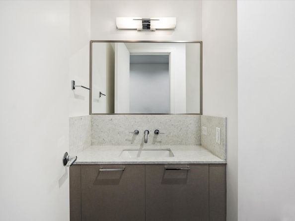 5104 Caroline Street 202, Houston TX 77004
