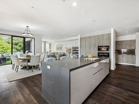 5104 Caroline Street 202, Houston TX 77004